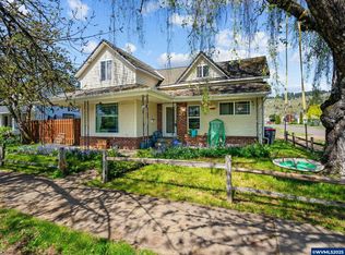 247 NE Yamhill St, Sheridan, OR