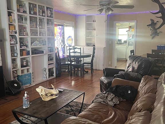 2nd image of 2702 21st St #10668508