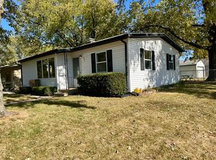 801 Foran Ln, Aurora, IL 60506