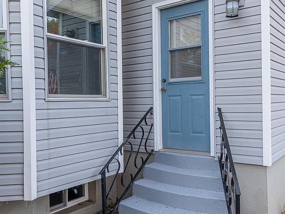 3rd image of 47 Midway Dr
