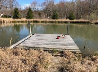 2850 McIntosh Dr, Bethel, OH 45106