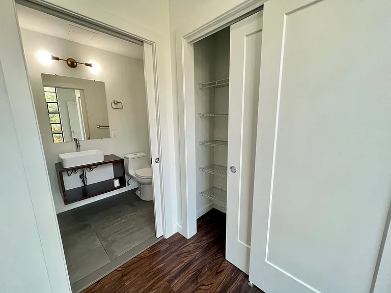 824 N Calvert St — Photo 30