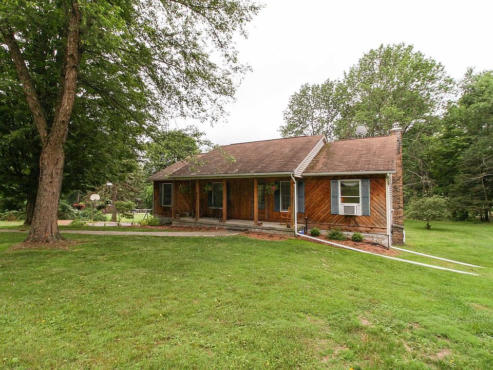 1st image of 29 Lakeview Dr #V