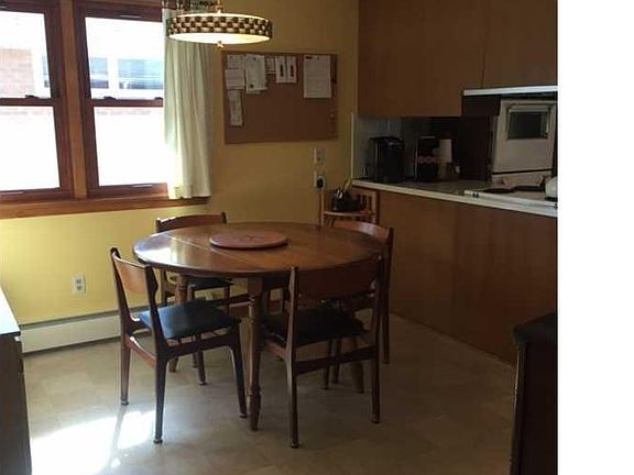 Breakfast room