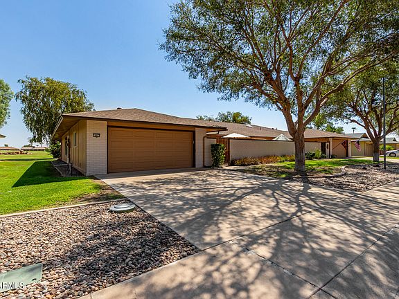 3rd image of 18423 N 125TH Avenue