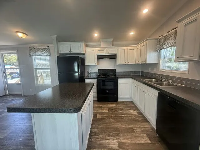 4125 Park St N #627 — Photo 6