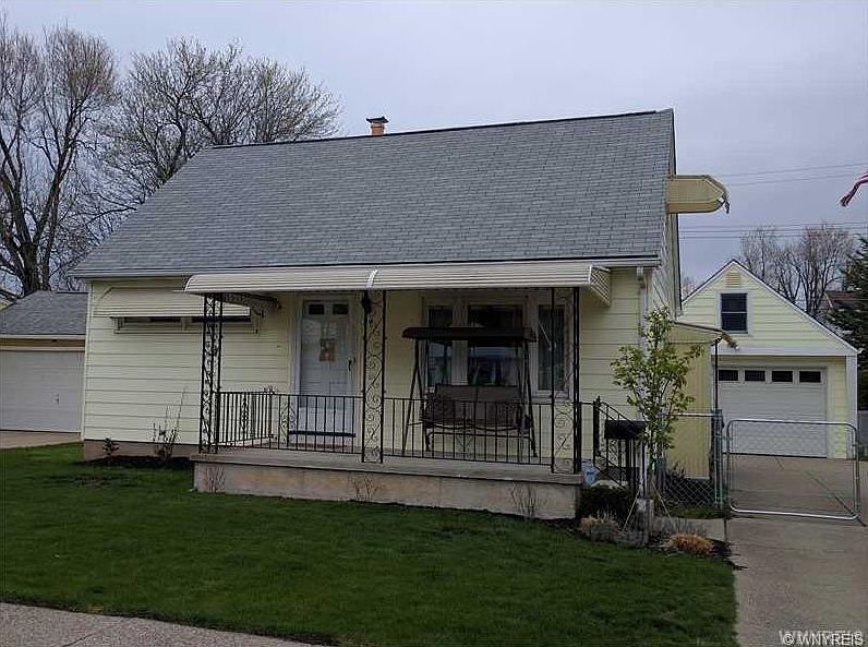 1st image of 24 Lucille Dr