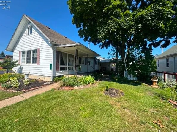 1027 Tiffin Ave, Sandusky, OH 44870