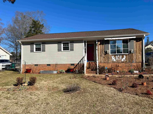 125 Keltner Cir, Spartanburg, SC 29302