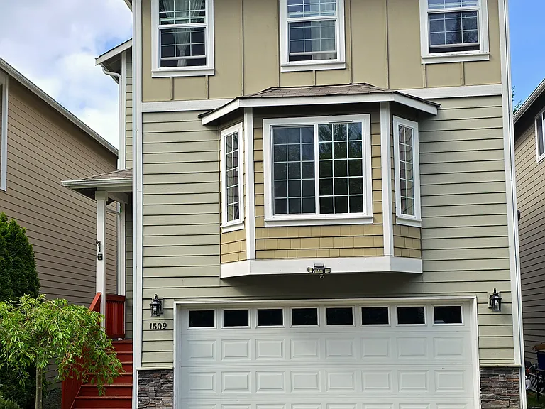 1509 147th Pl SW — Photo 3