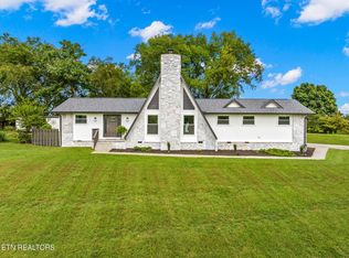3502 Peppermint Hills Dr, Maryville, TN 37804