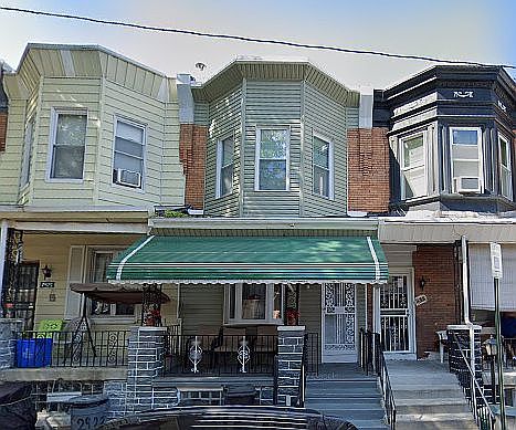 1st image of 2923 Nicholas St