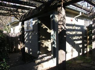 315 Piper St #A, Healdsburg, CA 95448