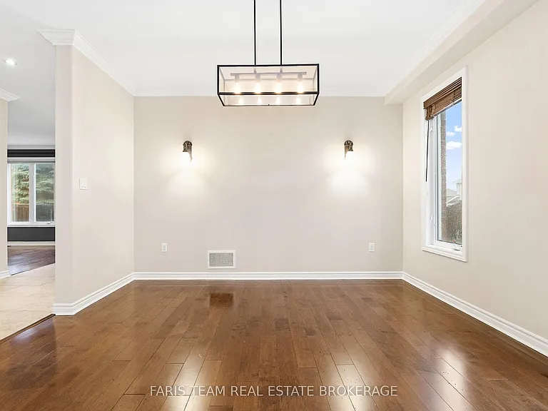 3 Prince William Way — Photo 11