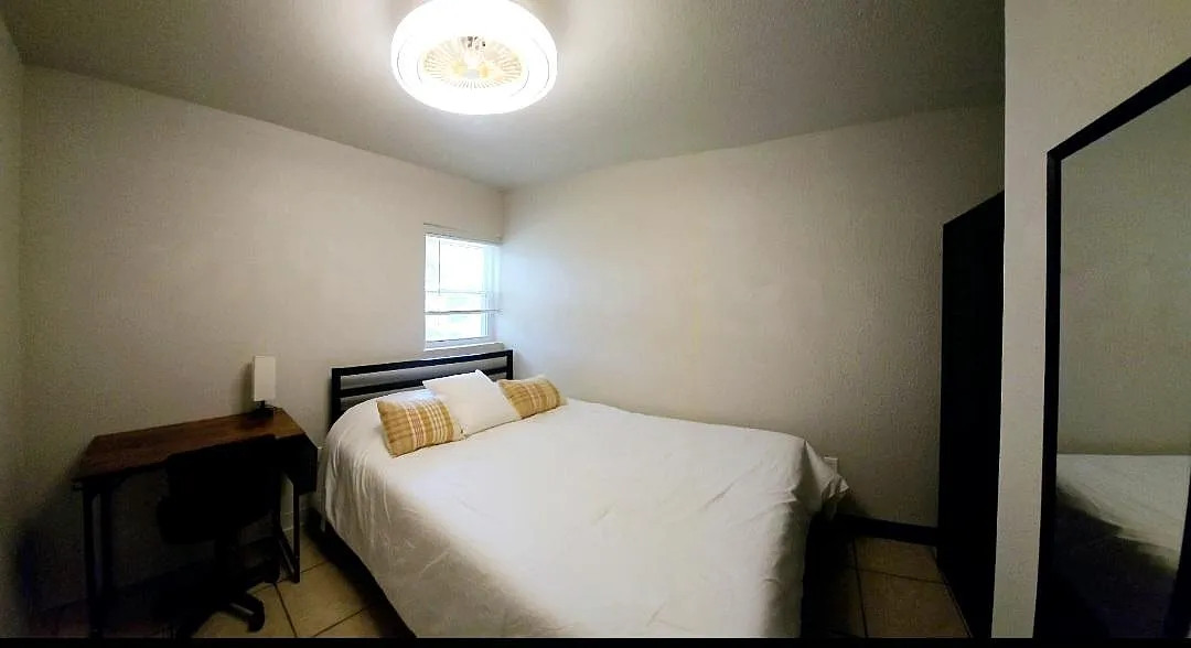 4 bed, 2.0 bath, 1232 sqft, $776 — Photo 1