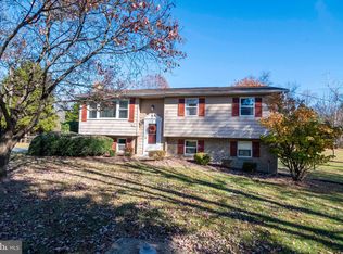 67 Wildflower Ln, Shepherdstown, WV 25443