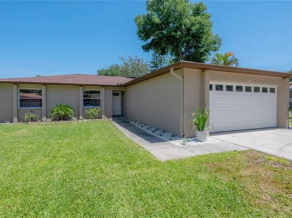 11105 Maxton Way N, Pinellas Park, FL 33782