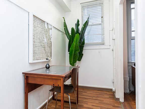 2nd image of 755 Bush St APT 203