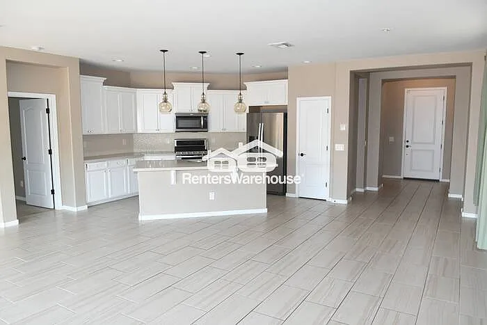 19723 W Heatherbrae Dr — Photo 3