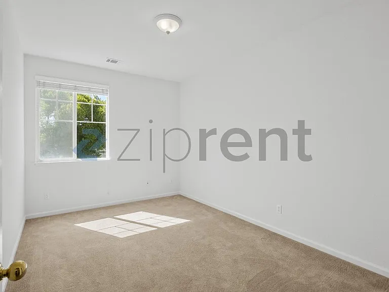6325 Bray Ct — Photo 19