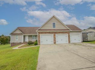 74 Jaylin Oaks Dr, Spring Lake, NC 28390