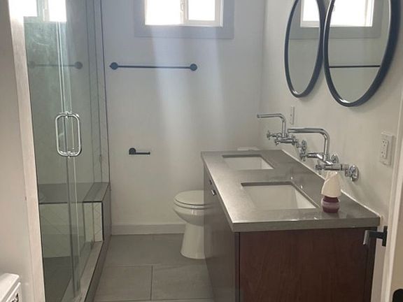 5th image of 3162 James M Wood Blvd #11137378
