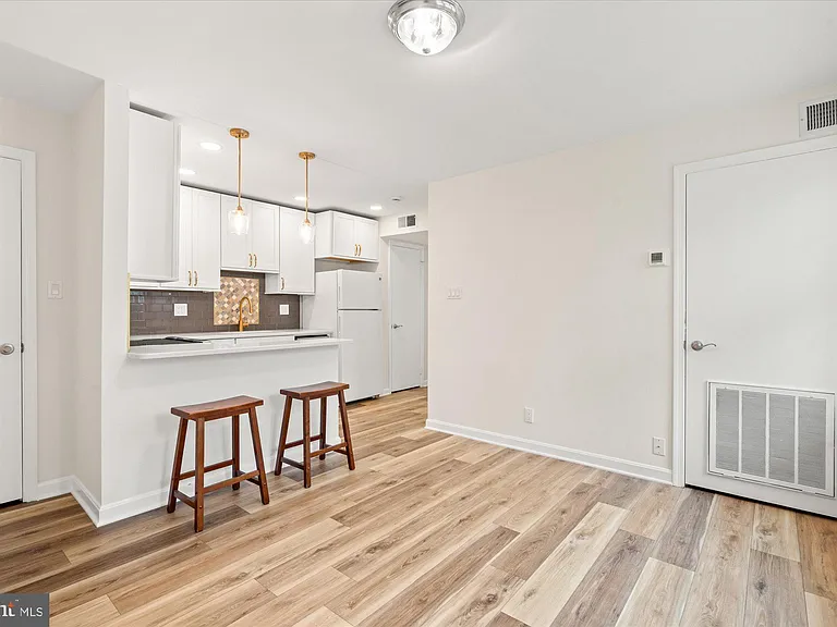 307 Duncan Ave #A — Photo 5