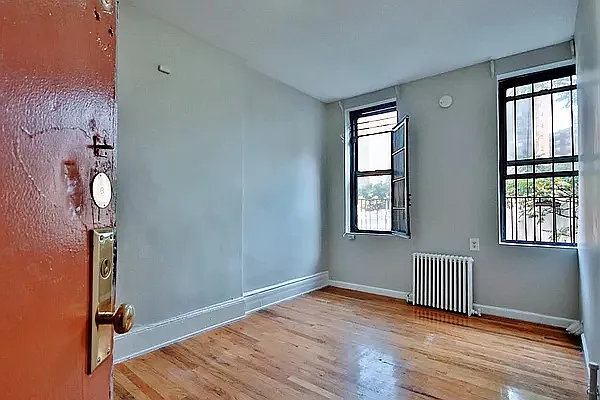 Rented by Bond New York | media 10