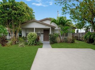 Vista Encanto Add, West Palm Beach, FL 33405