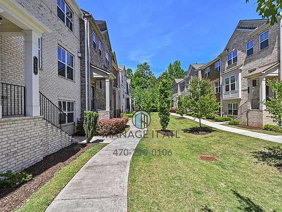 3rd image of 516 Sunset Park Dr