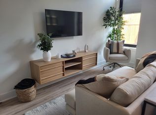 Move Immediately: Receive One Month Free, Ottawa, ON K1Z 5H8