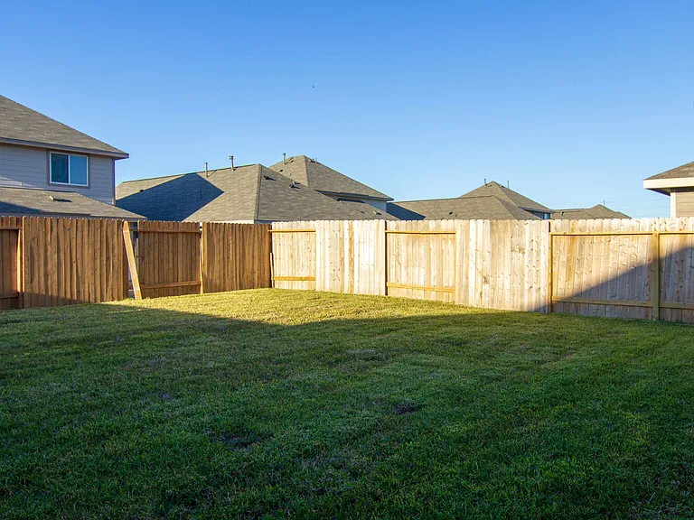 24234 Avogadro Dr — Photo 5