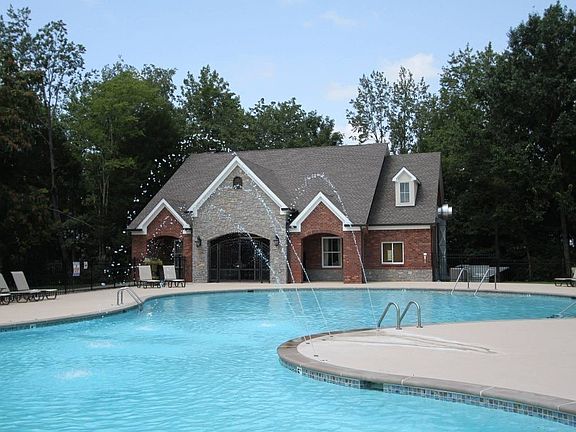 3rd image of 4745 Majestic Mdws Lot 1320