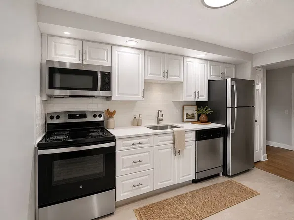 12 Melrose Ter #9, Wakefield, MA 01880