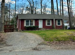 104 Durham Dr, Fredericksburg, VA 22407