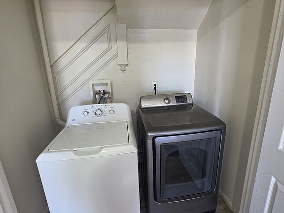 2nd image of 134 Klockner Rd Unit A