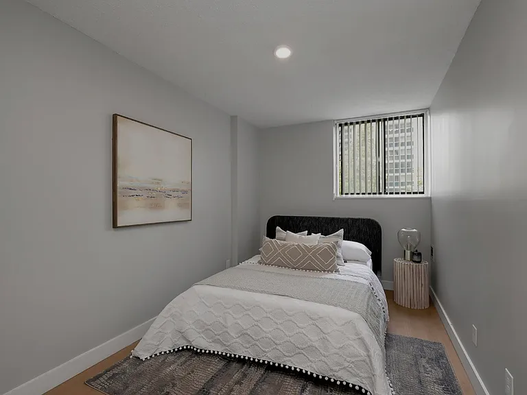 50 Mooregate Cres — Photo 10