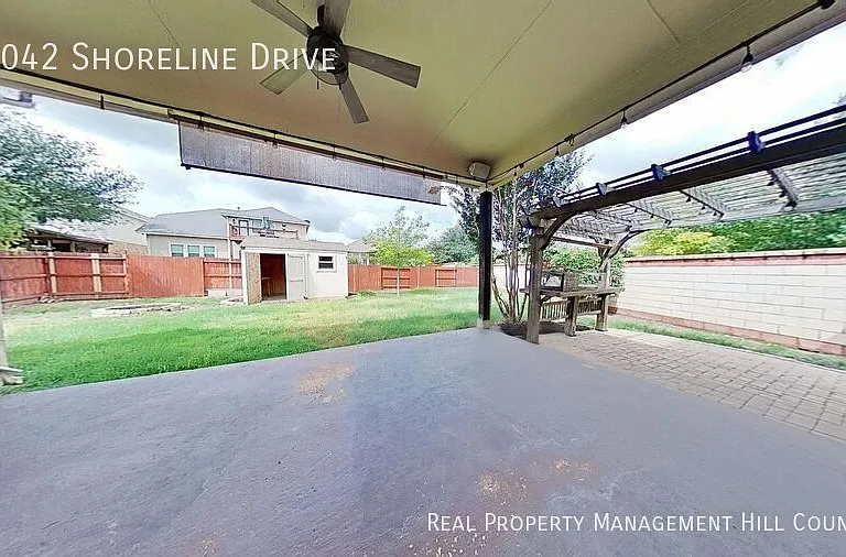 13042 Shoreline Dr — Photo 18
