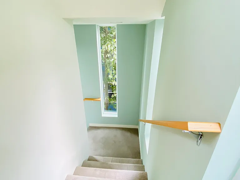 2322 E Denny Way — Photo 17