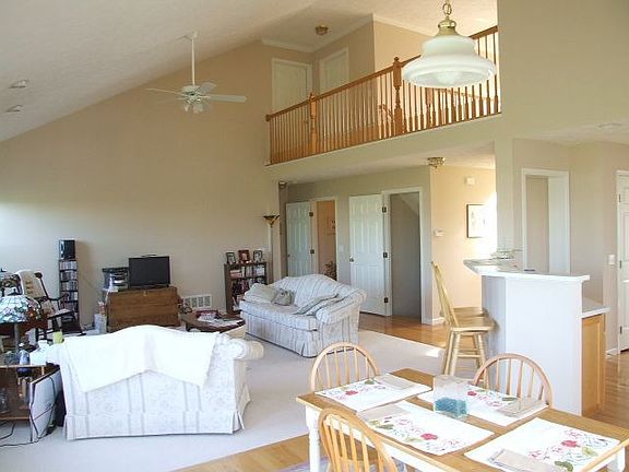 5th image of 4307 Belmont Ct