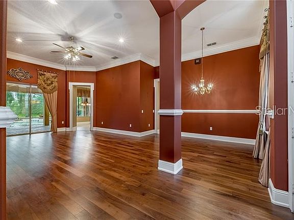 2nd image of 1618 Glenwick Dr