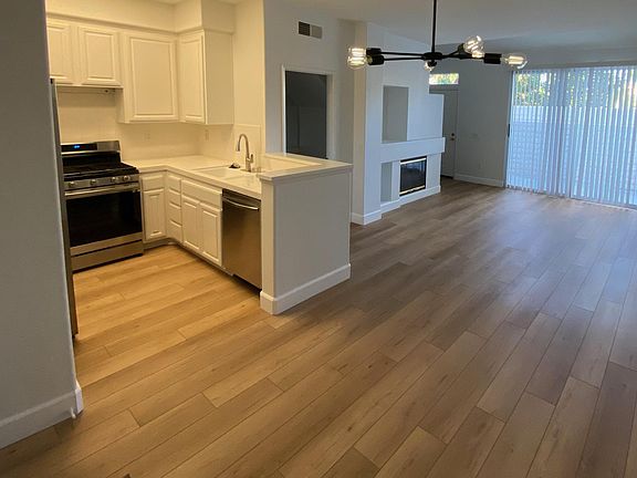 Kitchen & Great Room