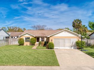 3 Aaron Cir, Ormond Beach, FL 32174