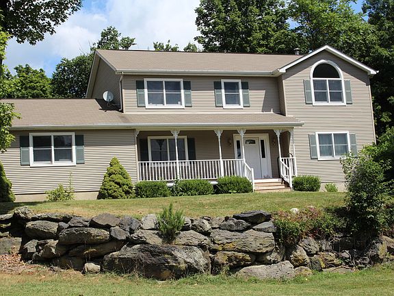 2nd image of 2 Gabriels Dr