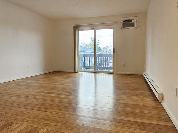 3rd image of 200 Manville Hill Rd Building B