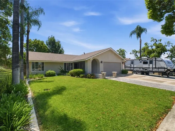 11156 Davenport Pl, Riverside, CA 92505