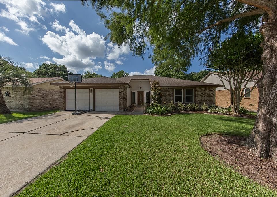 1st image of 2782 Forest Point Dr