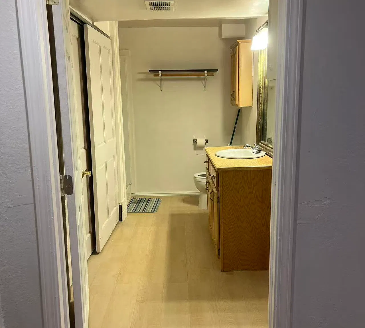 1 bed, 800 sqft, $1,300 — Photo 2