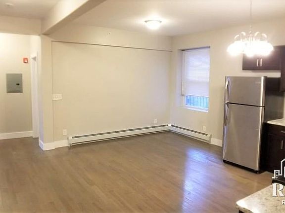 3rd image of 113 N Arlington Ave #203