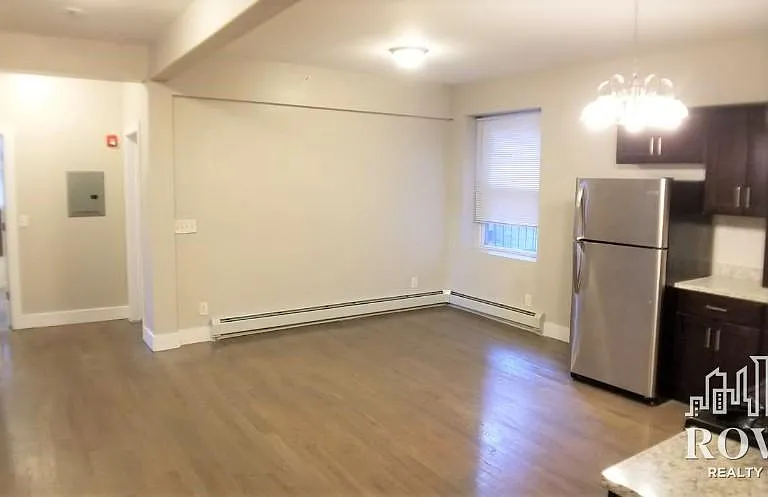 114-115 N Arlington Ave #505 — Photo 2
